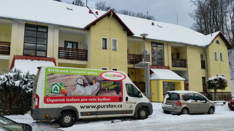 Zateplení stropu sklepních prostor Hlubočky